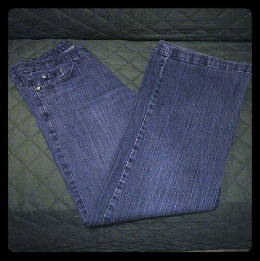 Ladies blue jeans